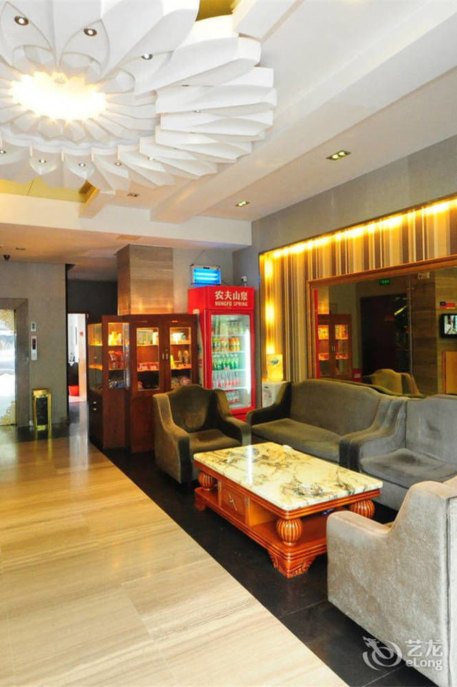 Motel 168 Hefei Changjiang Road Amber Resort Branch ภายนอก รูปภาพ